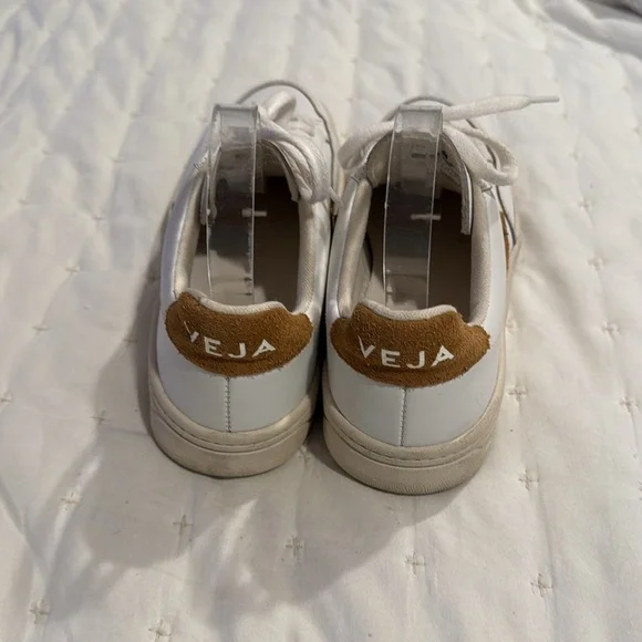 V-12 LEATHER WHITE CAMEL (2) - Picture 8 of 11